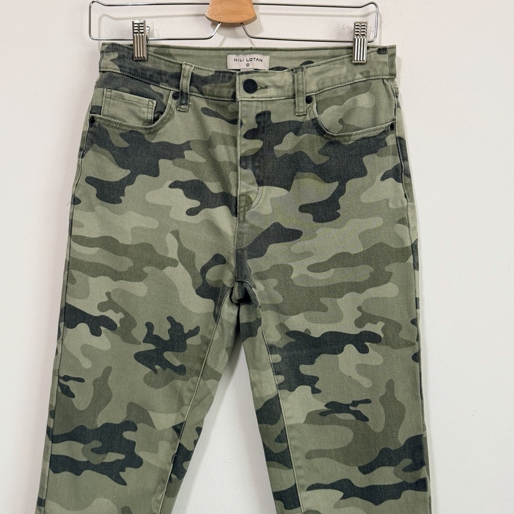 Nili Lotan Target Camo Jeans 4 Green Tapered Ankle Mid Rise 29x26 Casual Army - Picture 4 of 7